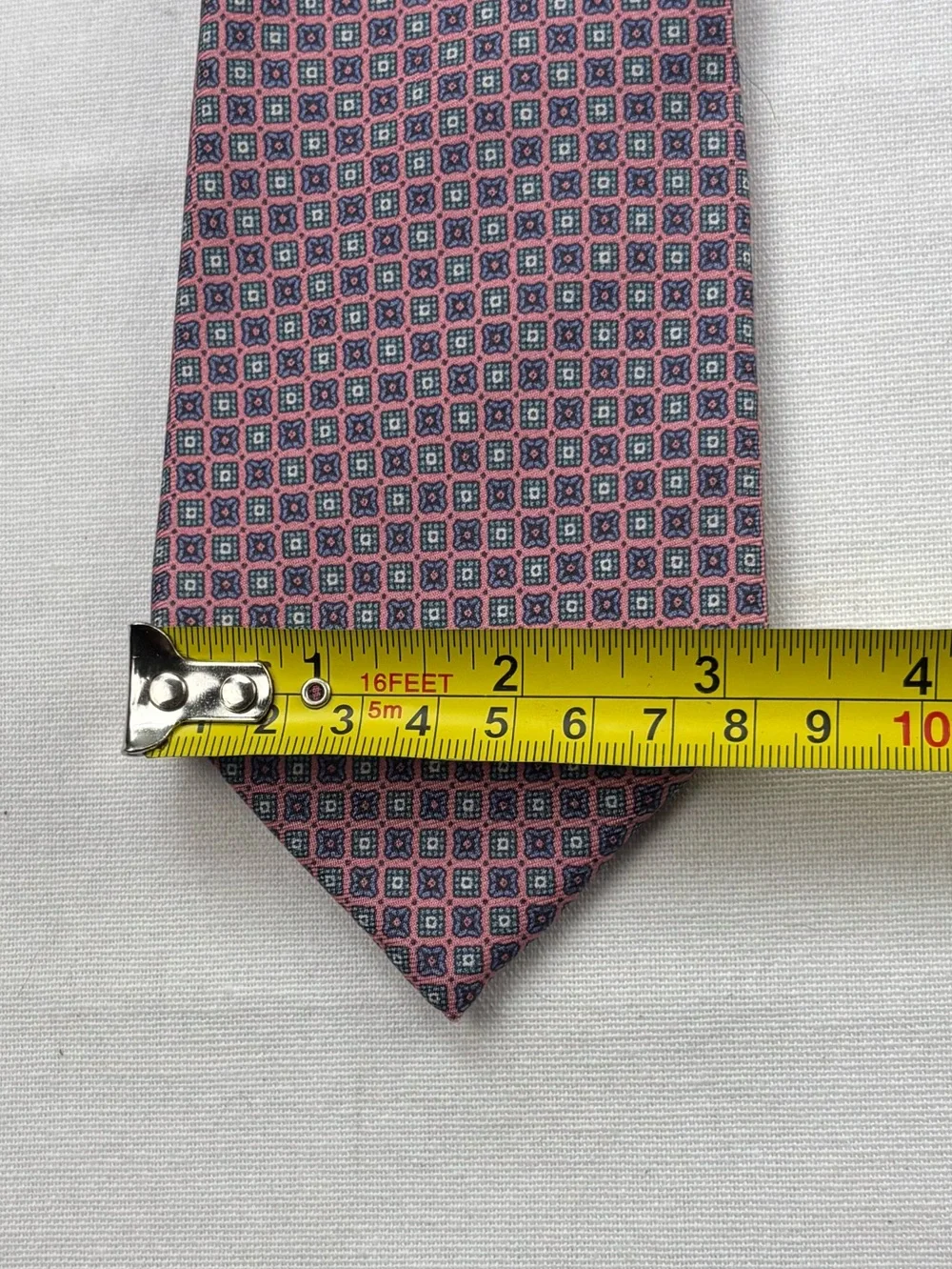 VTG Neil Martin Ancient Madder Silk Necktie Made USA Pink Blue Geometric Foulard